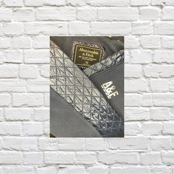 Abercrombie & Fitch Fleece and Nylon Zip-up Hoodie Jacket - Picture 3 of 4